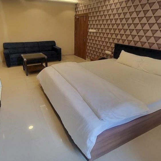 Hotel Tamilnadu - Yercaud