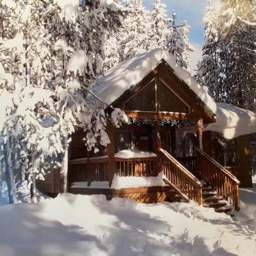 Willamette Pass Inn & Chalets Thumbnail