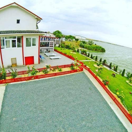 Lake View House Thumbnail