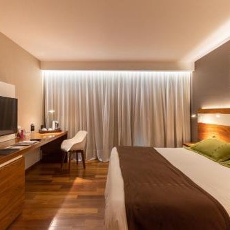 Yrigoyen 111 Hotel Thumbnail