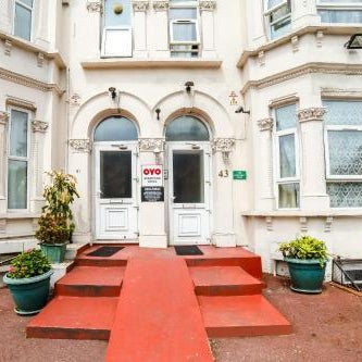 Stratford Hotel Thumbnail