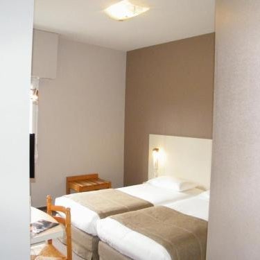 Brit Hotel L'Arrivée Guingamp