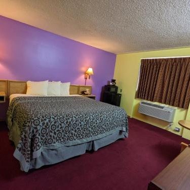 Great Plains Budget Inn Thumbnail