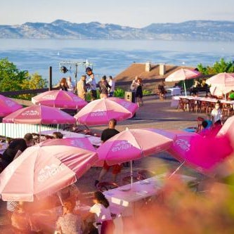 Côté Lac Hostel Evian