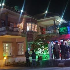 London House Resort Thumbnail