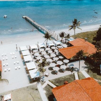 Catamaran Praia Chalés