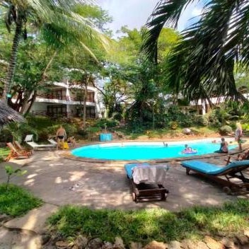 Silver Rock Boutique Resort by Mokawa - Hotel & Apartments Thumbnail