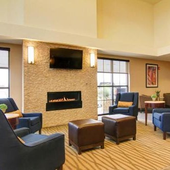 Comfort Suites Carlsbad Thumbnail