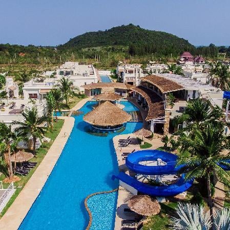 Oriental Beach Pearl Resort