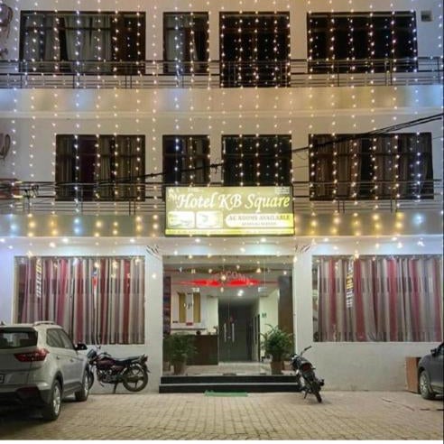 Hotel kb Square Near Chandigarh Railway Station Thumbnail