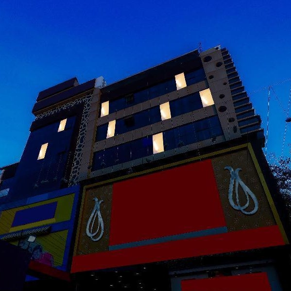 Super Townhouse Marina