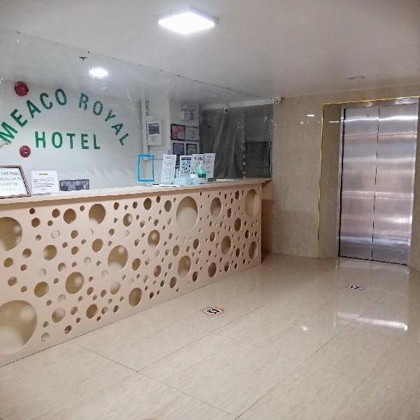 Meaco Royal Hotel Binan