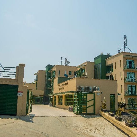 Highlands Suites Hotel and Apartments Thumbnail