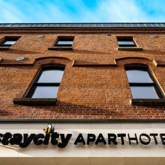 Staycity Aparthotels Tivoli Thumbnail