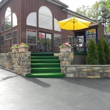 Mohican Resort Motel, Conveniently located to all Lake George attractions Thumbnail
