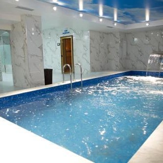 Kristal Inn Hotel