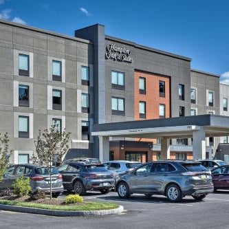 Hampton Inn By Hilton & Suites Keene Thumbnail