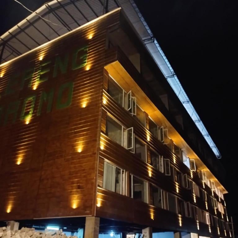 Hotel Lereng Bromo
