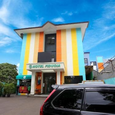 SUPER OYO Collection O 92130 Hotel Fiducia Kaji Thumbnail