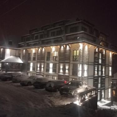 Apart Hotel & spa Zoned II, Kopaonik, apartman Lukač - special benifit Children up to 17 of age accompanied by two adutls staj for free! FREE PARKING!