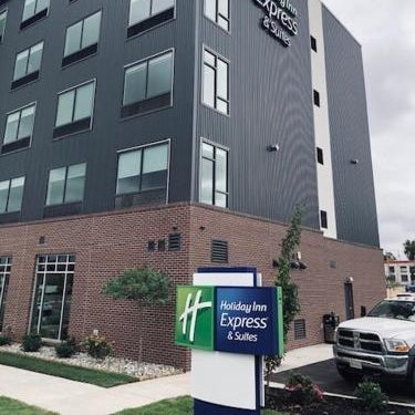 Holiday Inn Express & Suites - Little Rock Downtown By IHG Thumbnail