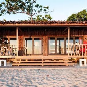 Crusoe Cabins Casobe