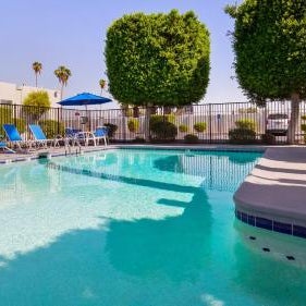 SureStay Hotel by Best Western Phoenix Airport Thumbnail