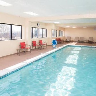 Hampton Inn By Hilton Grand Rapids-North Thumbnail
