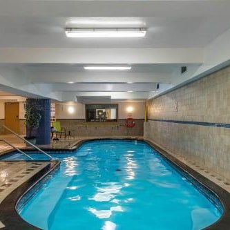 Ramada Plaza by Wyndham Montreal Thumbnail