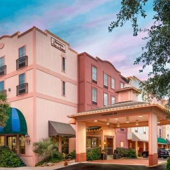 Hampton Inn & Suites Amelia Island-Historic Harbor Front Thumbnail