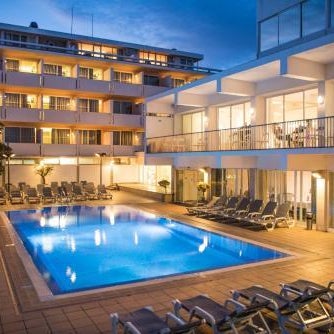 Hotel Londres Estoril / Cascais Thumbnail