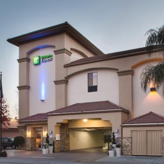 Holiday Inn Express Redwood City Central By IHG Thumbnail