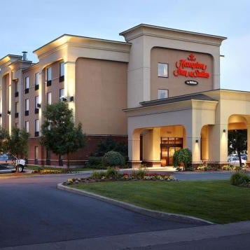 Hampton Inn & Suites Montreal-Dorval Thumbnail
