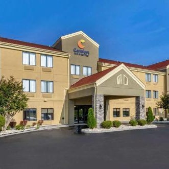 Comfort Inn & Suites Troutville - Roanoke North / Daleville Thumbnail