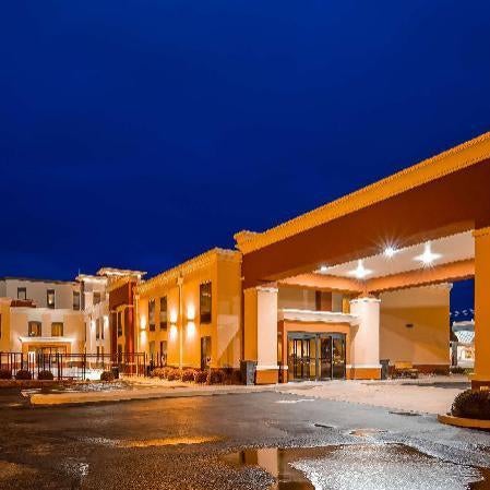 Best Western Plus Parkway Hotel Thumbnail