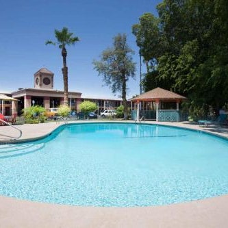 Howard Johnson by Wyndham Yuma Thumbnail