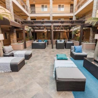 Best Western Plus Manhattan Beach Hotel Thumbnail