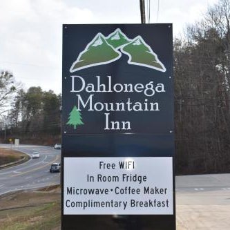 Dahlonega Mountain Inn Thumbnail