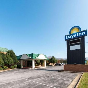 Days Inn by Wyndham Luray Shenandoah Thumbnail