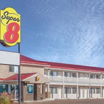 Super 8 by Wyndham Stettler Thumbnail