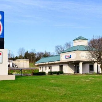 Motel 6-Pulaski, TN Thumbnail