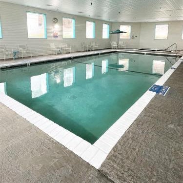 AmericInn by Wyndham Petoskey Thumbnail