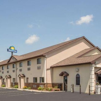 Days Inn by Wyndham Le Roy/Bloomington Southeast Thumbnail