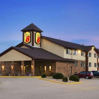 Super 8 by Wyndham Marion Thumbnail