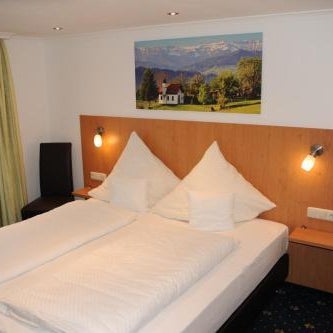 Hotel Post - regionales großes Frühstücksbuffet - auch GF & LF