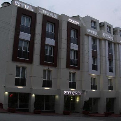 Cinas Hotel