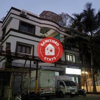 Super Townhouse The Upper Room Near Pune Airport Thumbnail