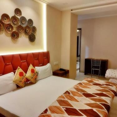 Hotel Luxuria