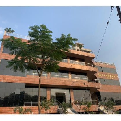 Hotel Padmawati Grand