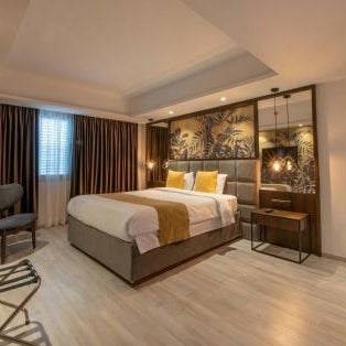 Almond Business Hotel Thumbnail